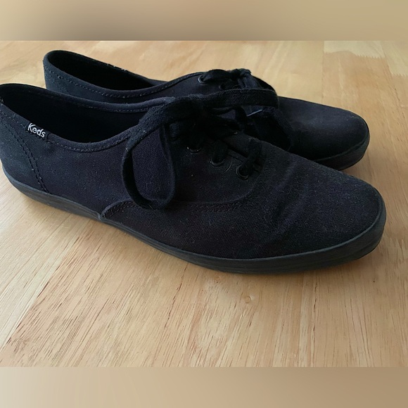 Black Keds - Gently Used - Good Condition - Picture 2 of 4